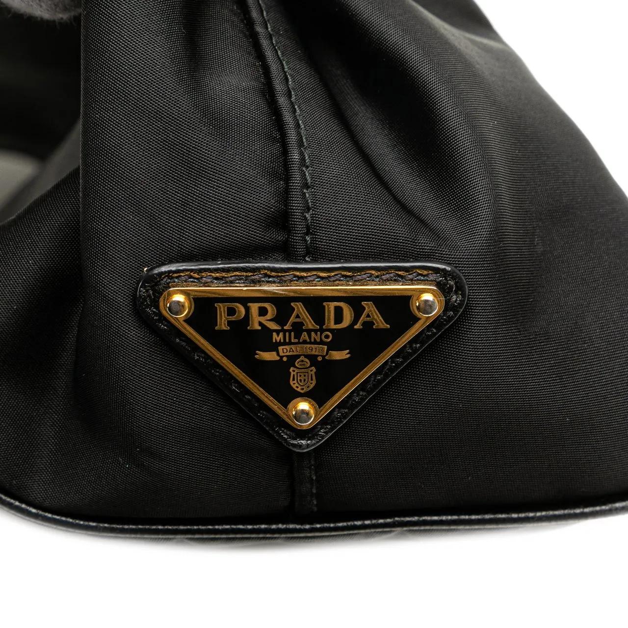 Thumbnail - Prada Hobo Bags - Tessuto Canapa Logo Bow Satchel - Gr. unisize - in Schwarz - für Damen