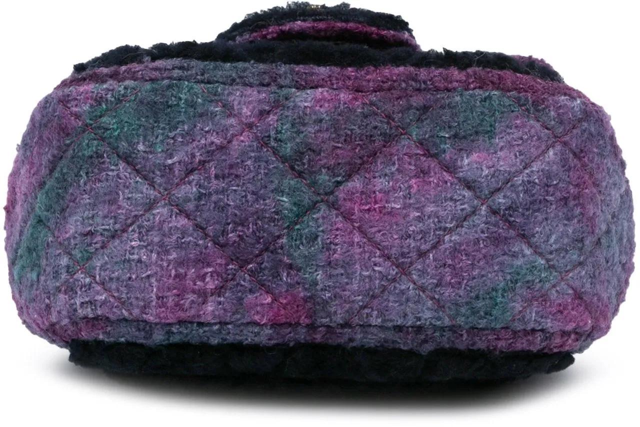 Chanel Shoppers Mini Square Classic Multicolor Shearling Single Fl in blauw