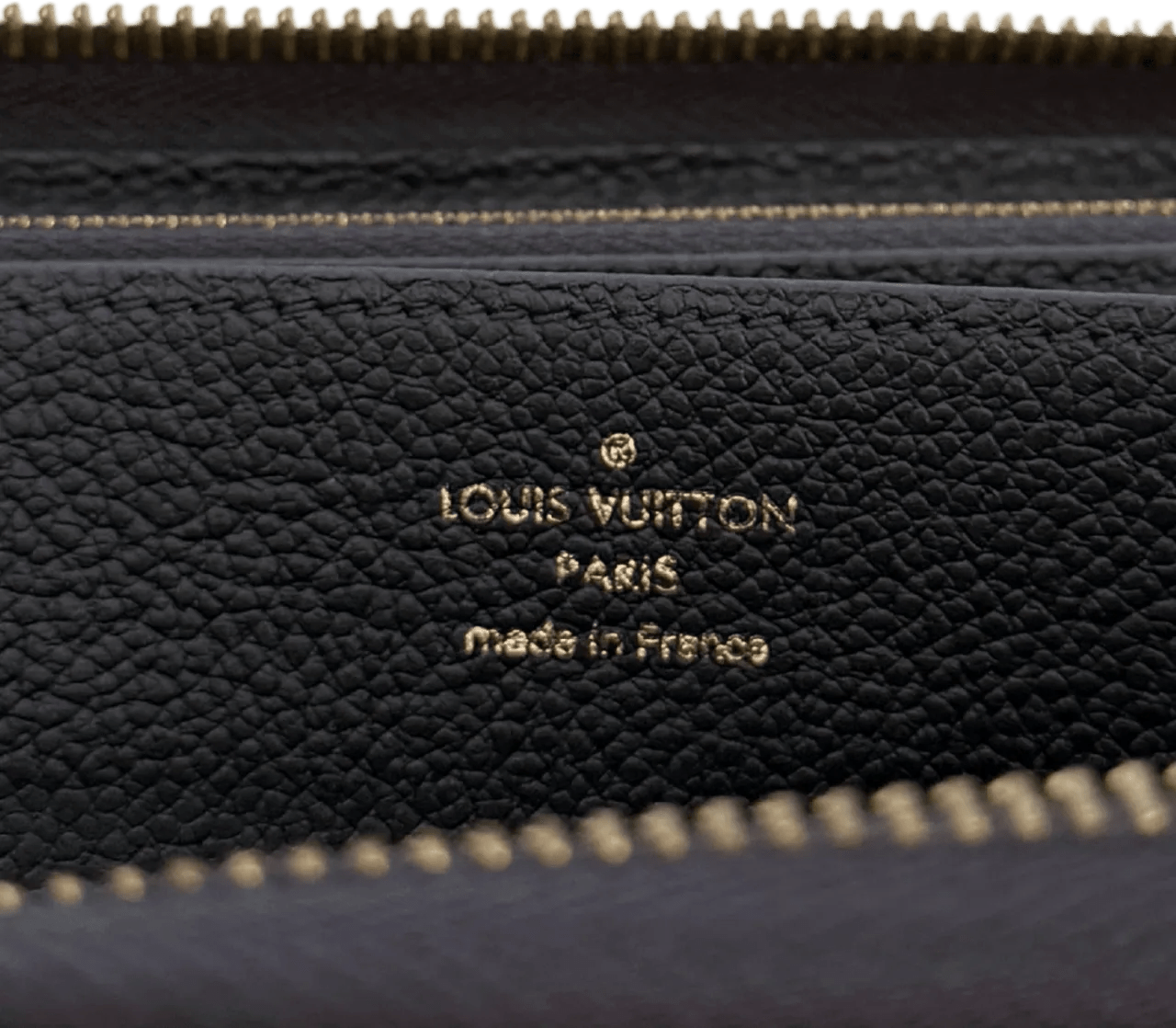 Thumbnail - Louis Vuitton Portemonnaie - Louis Vuitton Zippy Geldborse Empreinte Marineblau - Gr. unisize - in Blau - für Damen