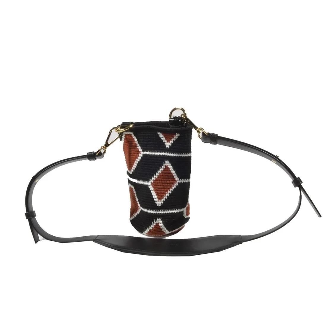 Colville Bucket bags Geometric Patterned Handcrafted Cotton Bucket Bag in zwart
