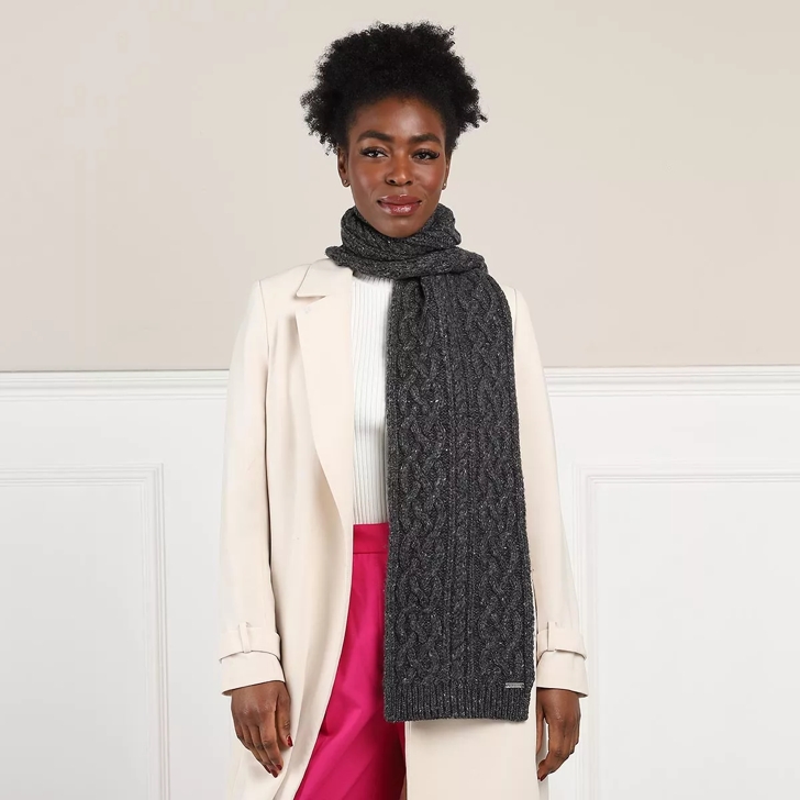 Cashmere deals cable scarf