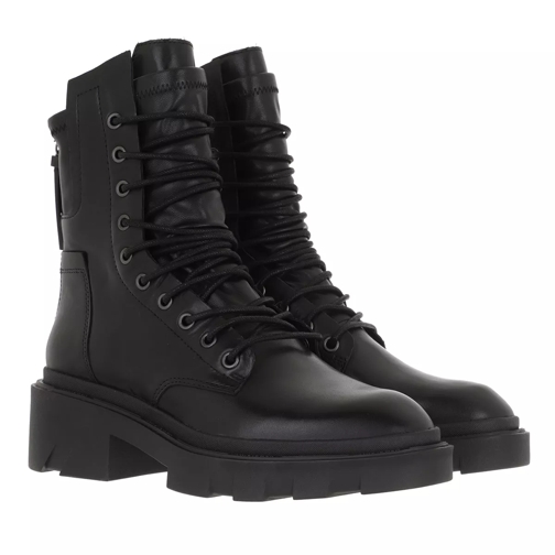 Ash Madness                                            Mustang Black Ankle Boot