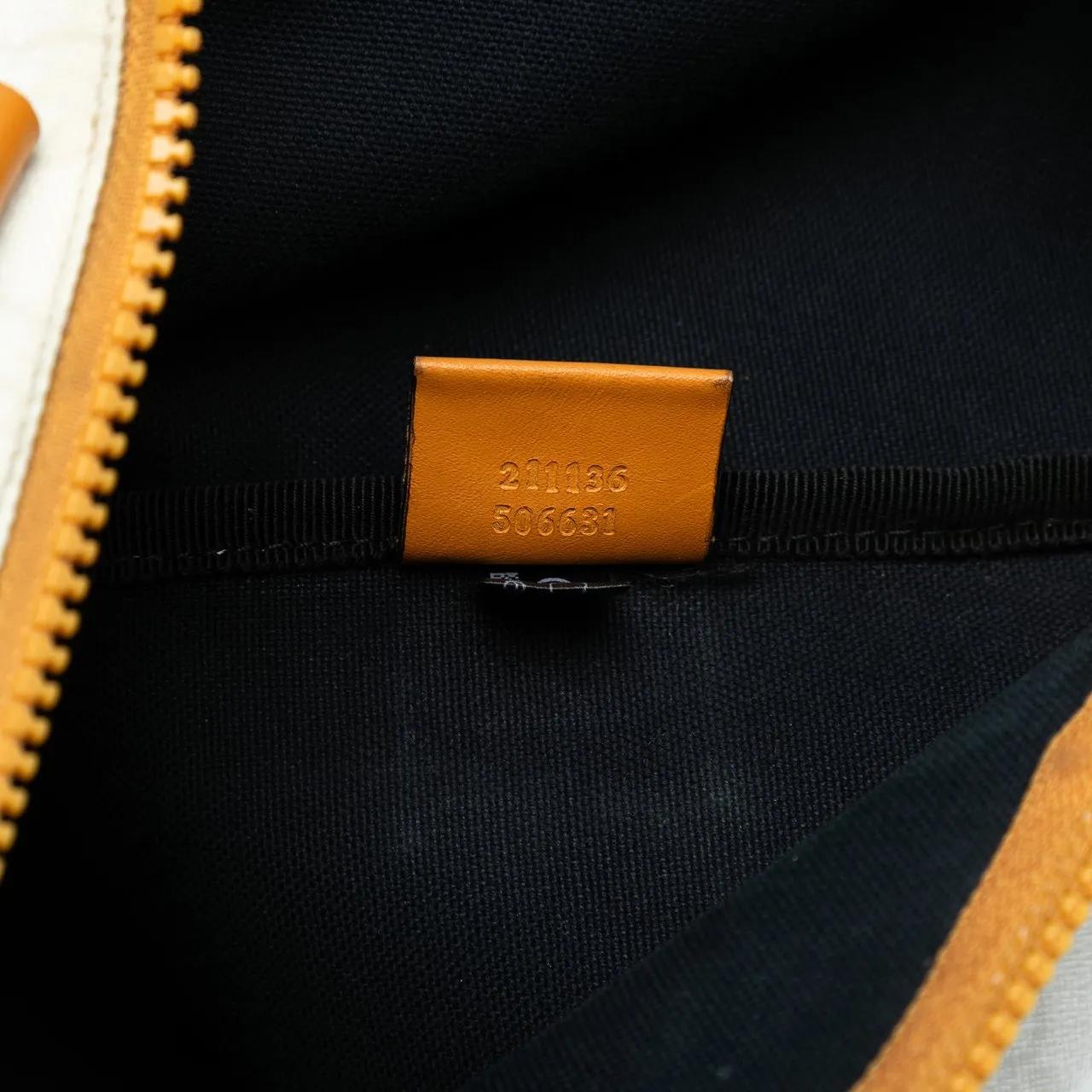 Thumbnail - Gucci Shopper - GG Supreme Heritage Logo Flat Zip Tote - Gr. unisize - in Weiß - für Damen