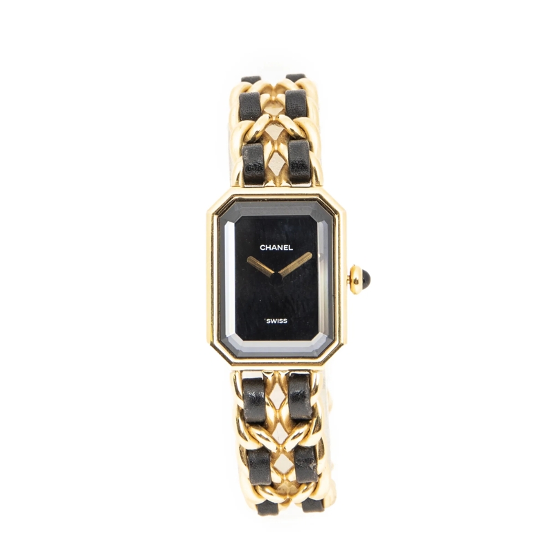 Chanel Crossbody Bag Première M schwarz