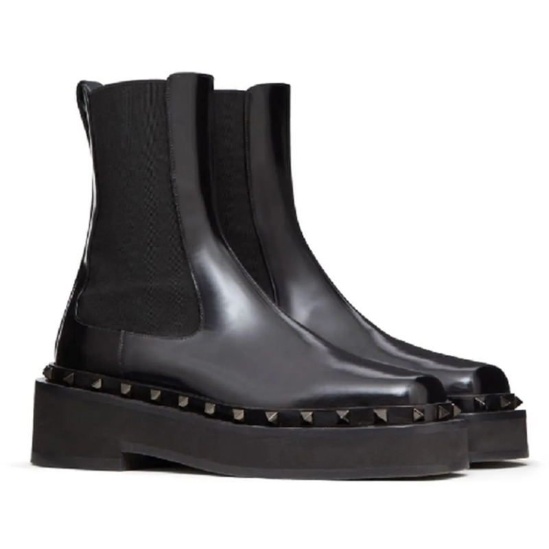 Valentino Garavani Bottes Valentino Garavani Rockstud M-Way Boots schwarz