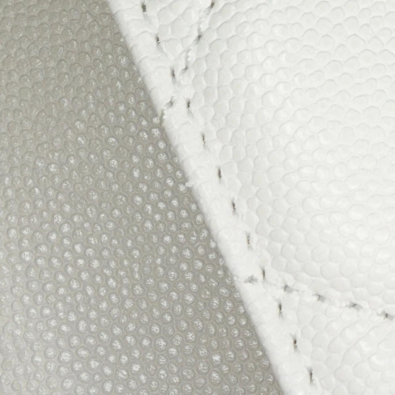 Chanel Totes & shoppers Small Quilted Caviar My Everything Flap in wit