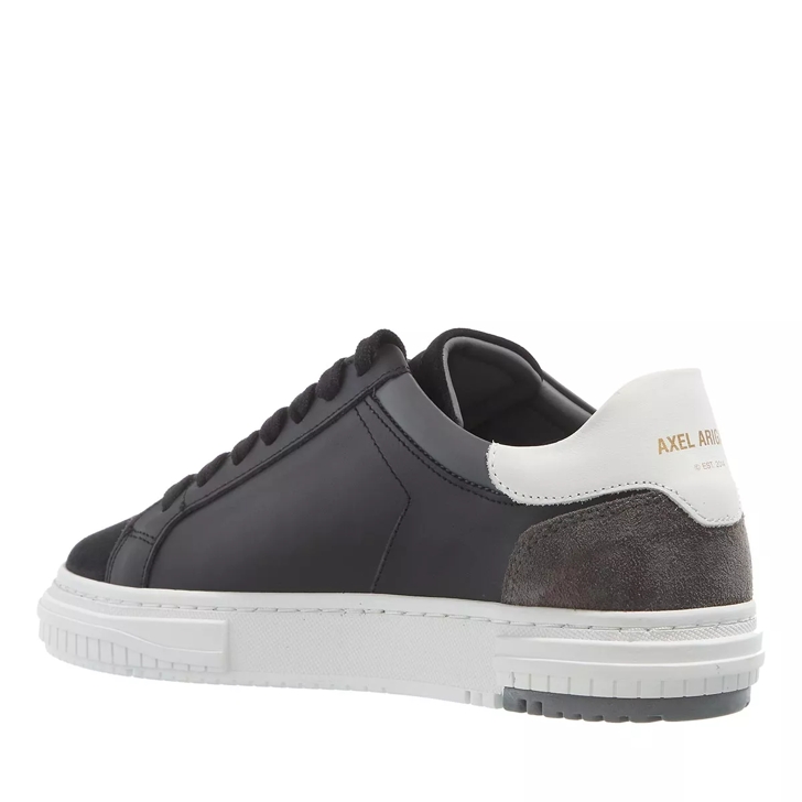 Axel arigato store black sneakers