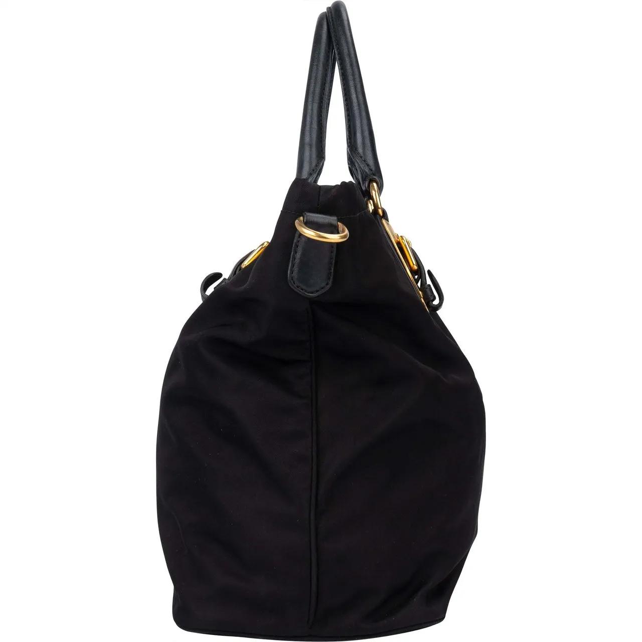 Thumbnail - Prada Crossbody Bags - Prada Black Nylon Eclipse Handbag - Gr. unisize - in Bunt - für Damen