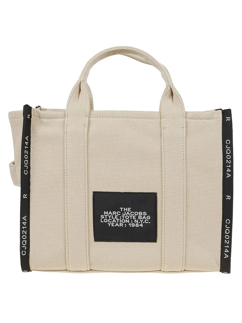 Marc Jacobs Shoppers & Totes The Medium Tote in beige