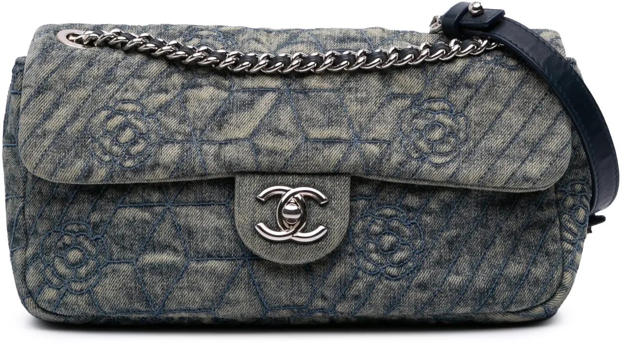 Chanel Hobo Bags - Medium Embroidered Denim Camellia Flap - Gr. unisize - in Blau - für Damen