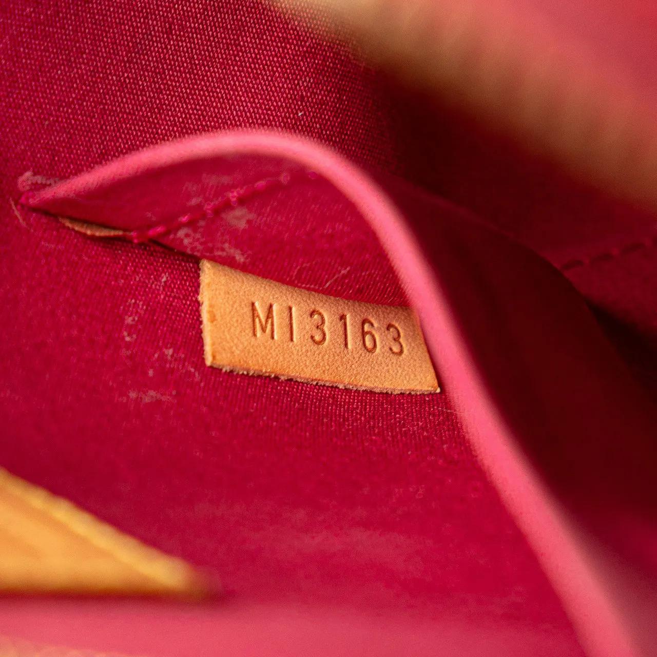 Thumbnail - Louis Vuitton Hobo Bags - Monogram Vernis Alma BB - Gr. unisize - in Rot - für Damen