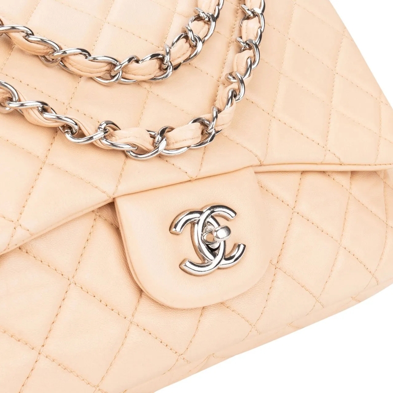 Chanel Sac à bandoulière Chanel Soft Quilted Lambkskin Palladium Jumbo Sing beige