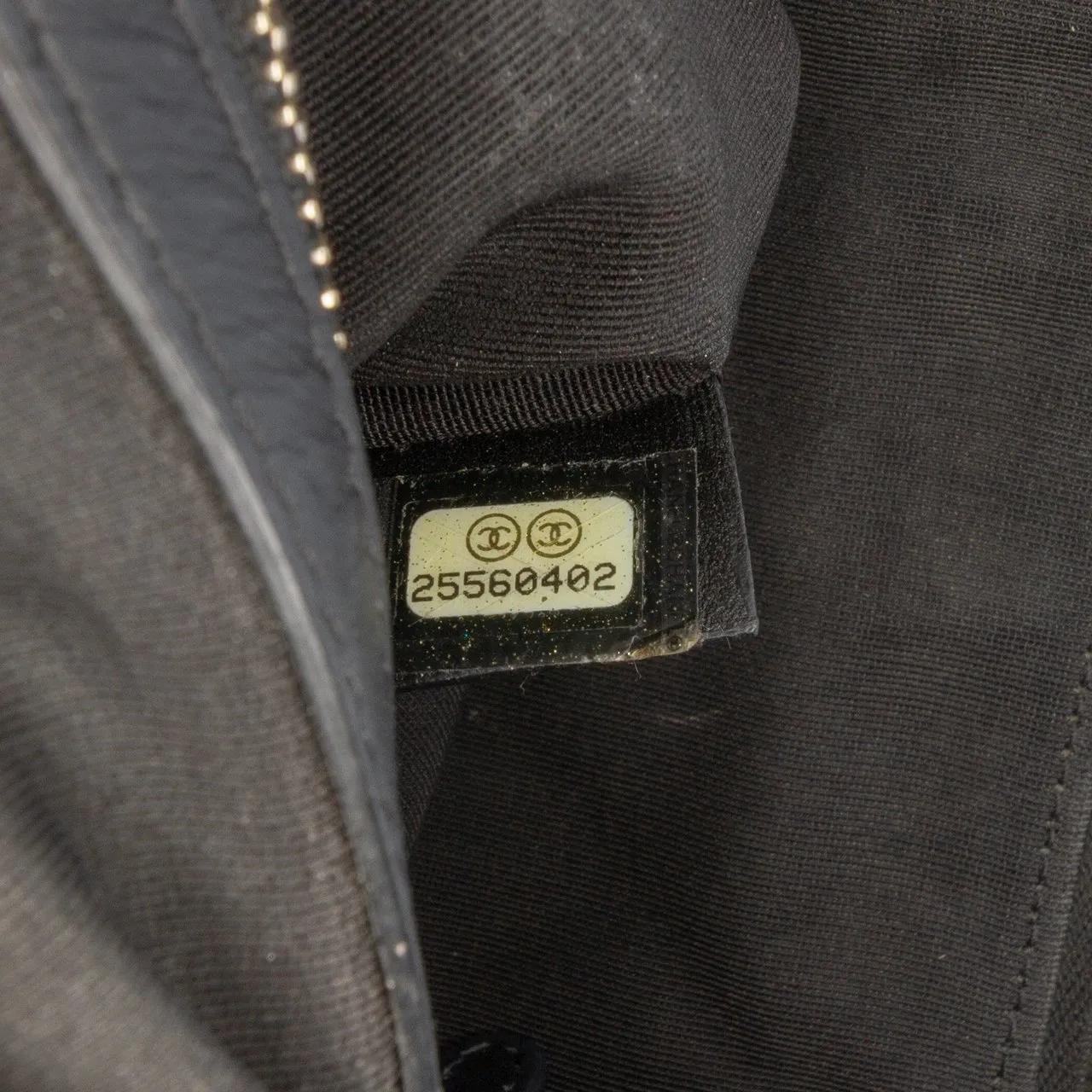 Thumbnail - Chanel Clutches - Medium Quilted Caviar Boy O Case Clutch - Gr. unisize - in Schwarz - für Damen