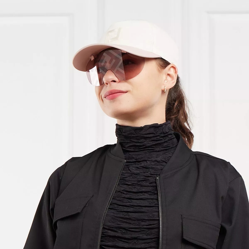 Fendi baseball hotsell cap eyes