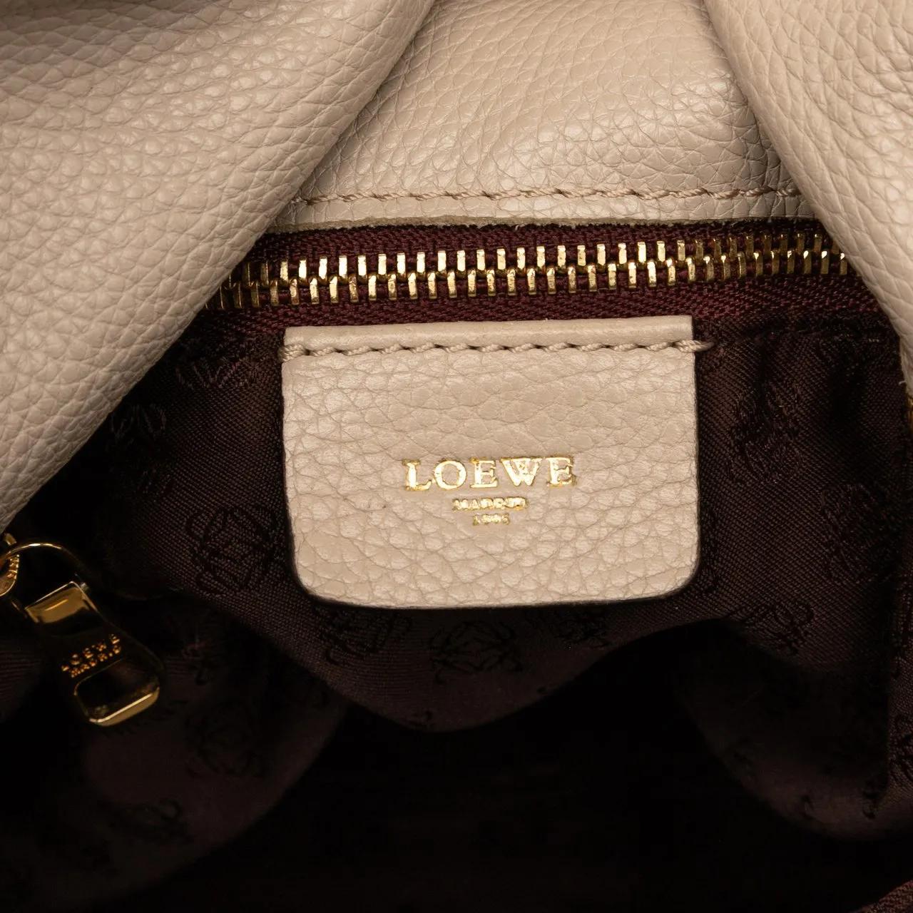 Thumbnail - Loewe Hobo Bags - Nappa Flamenco Tassel 30 - Gr. unisize - in Braun - für Damen