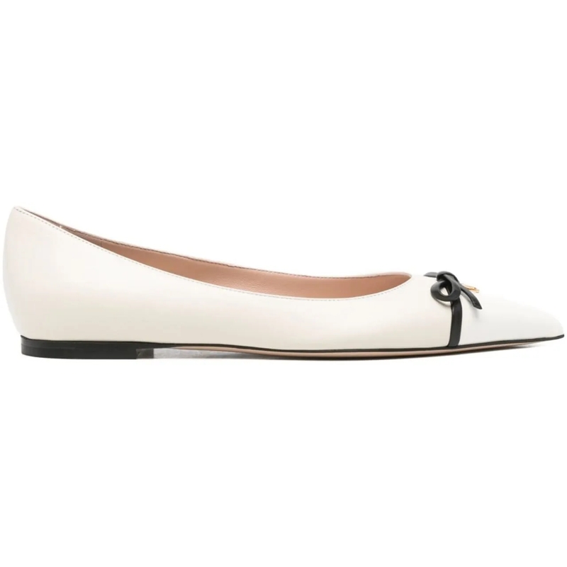 Valentino Garavani Ballerines Flat Shoes Ivory weiß