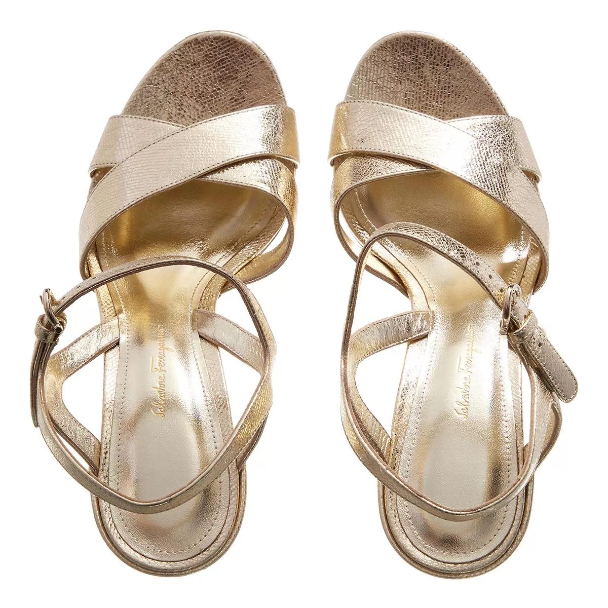 Ferragamo gold outlet sandals