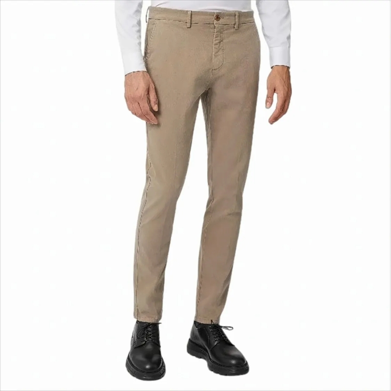 Harmont & Blaine Pantalon Brown Tailored Fit Pants With Subtle Logo Detail Brown