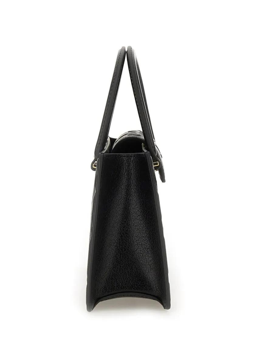TORY BURCH Shoppers & Totes Quilted Goat Leather Handbag in zwart