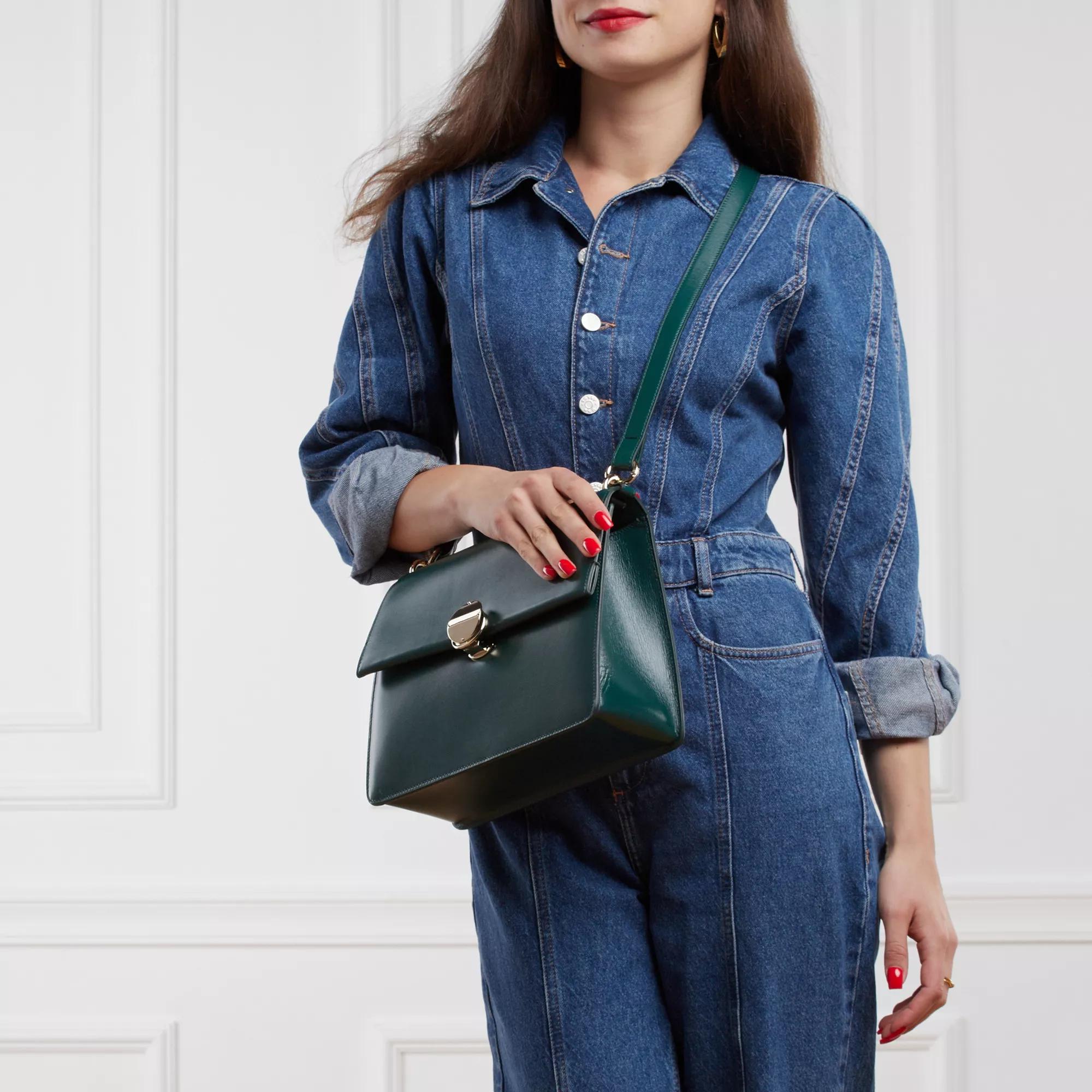 Chloé Crossbody bags Penelope Medium Bag in groen