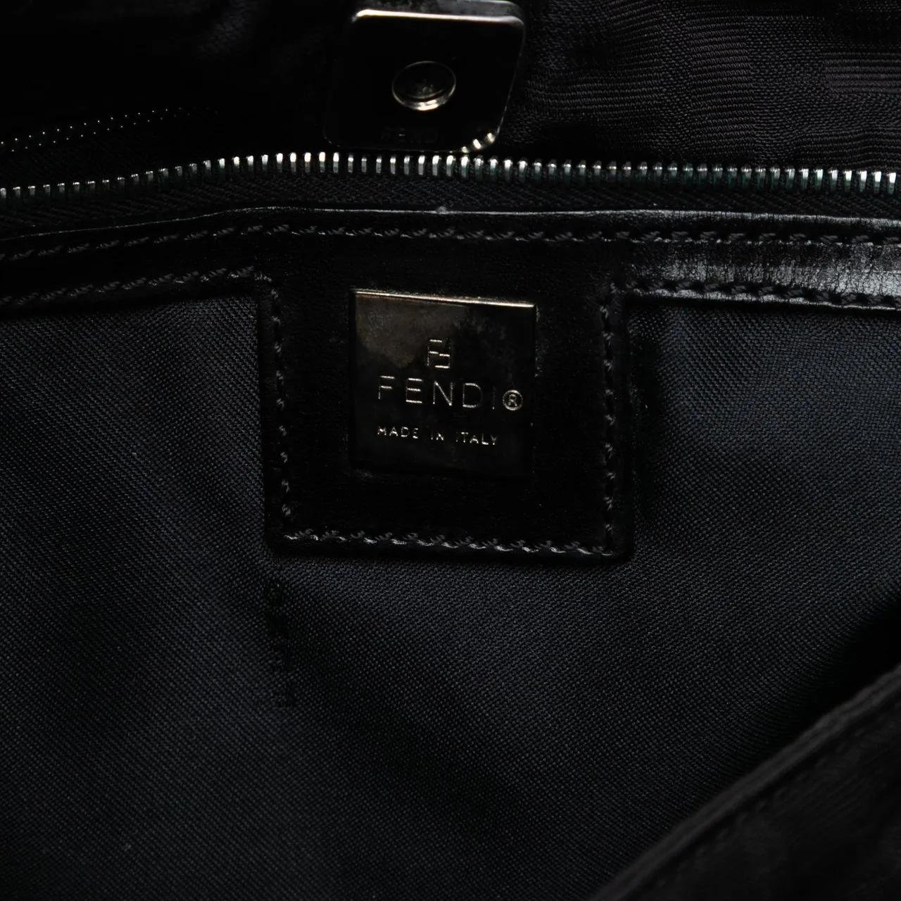 Thumbnail - Fendi Hobo Bags - Zucca Canvas Shoulder Bag - Gr. unisize - in Schwarz - für Damen