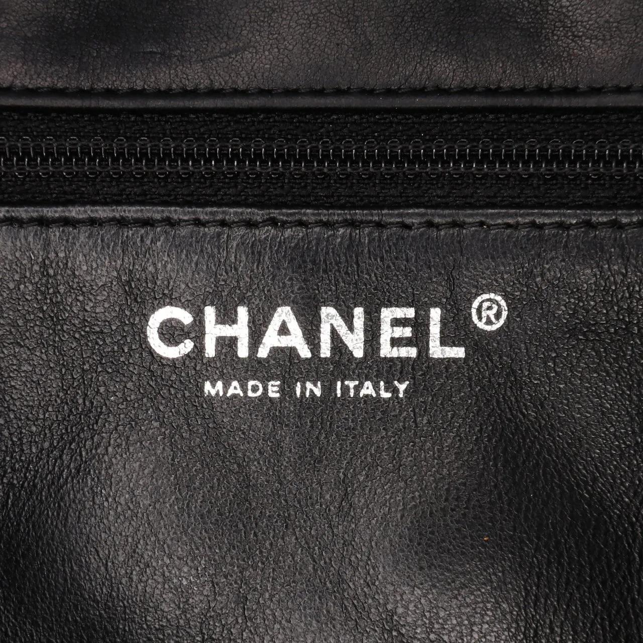Thumbnail - Chanel Clutches - Reissue 2.55 Metallic Lambskin Roll Clutch - Gr. unisize - in Schwarz - für Damen