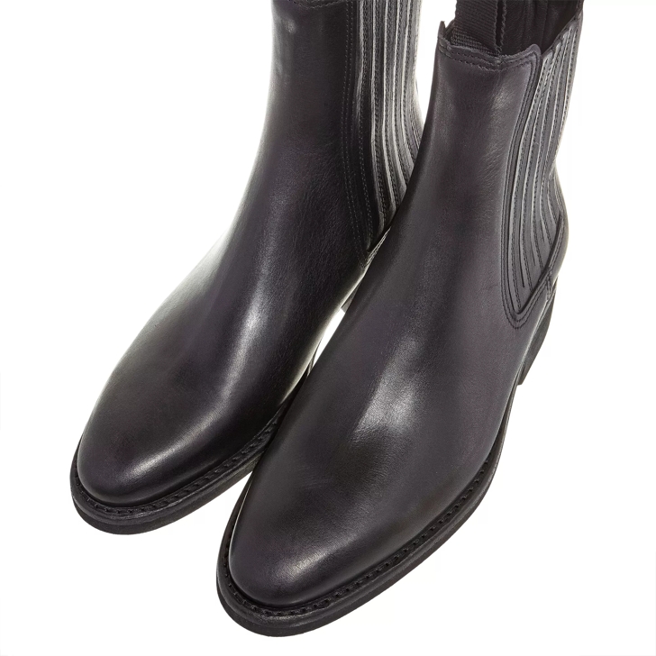 Black leather chelsea on sale boots womens