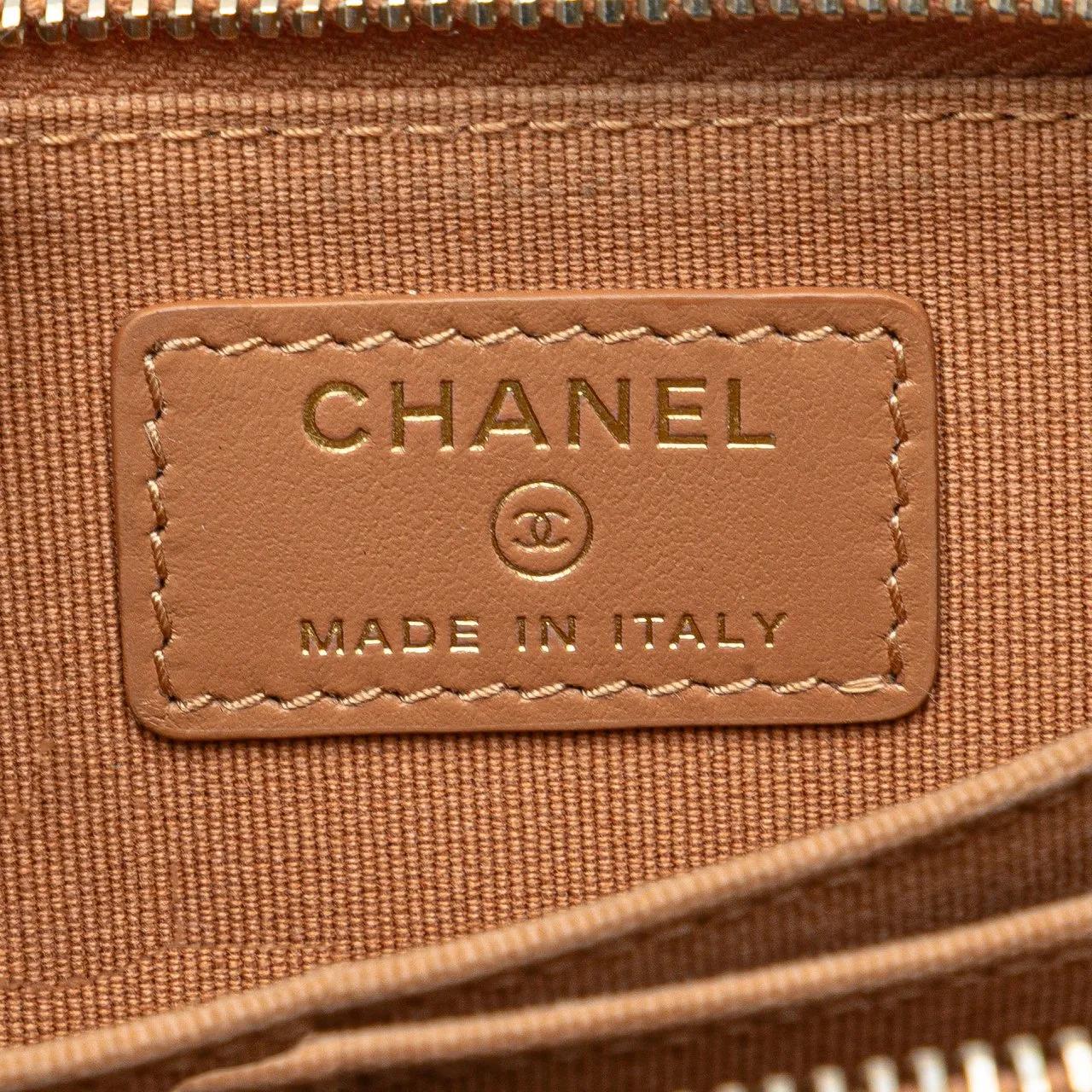 Thumbnail - Chanel Portemonnaie - CC Quilted Caviar Zip Around Coin Purse - Gr. unisize - in Braun - für Damen