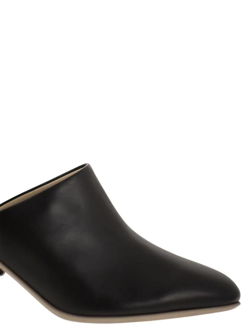 Thumbnail - Tod's Slipper & Pantoletten - Refined Black Leather Sabot With Contrasting Detai - Gr. 37,5 (EU) - in Schwarz - für Dame...