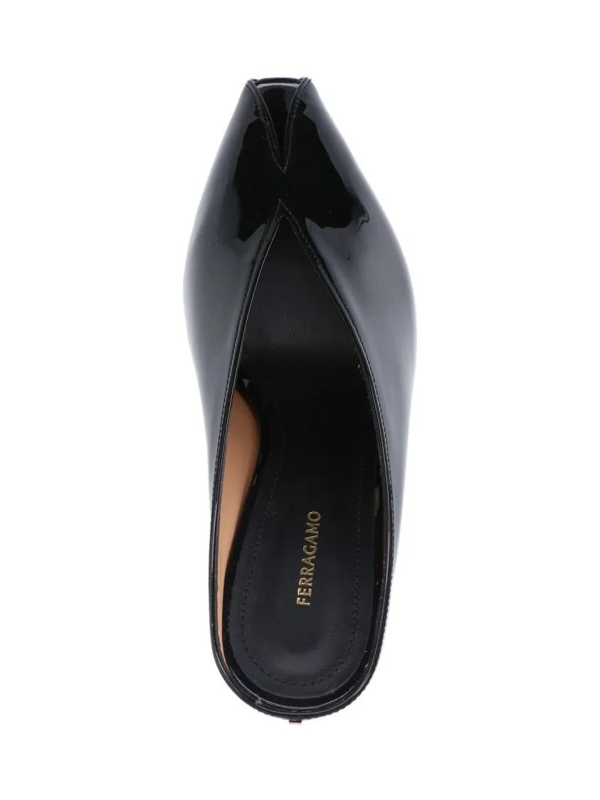 Thumbnail - Salvatore Ferragamo Slipper & Pantoletten - Wedge Mules, In Black Shiny Bull Leather - Gr. 10 - in Schwarz - für Damen