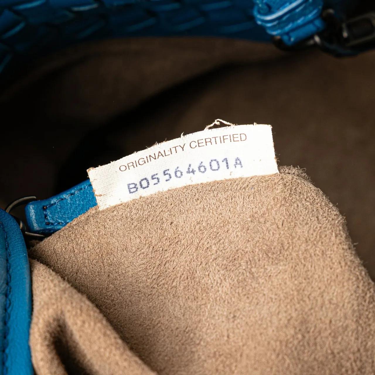 Thumbnail - Bottega Veneta Shopper - Medium Nappa Intrecciato Cesta Tote - Gr. unisize - in Blau - für Damen