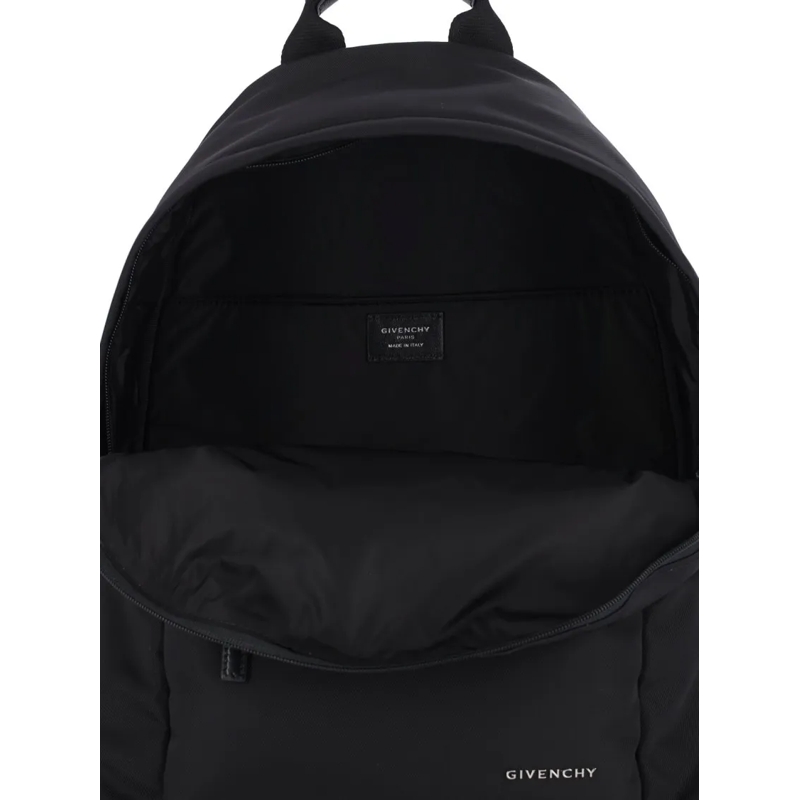 Givenchy Rucksack Essential U Backpack – Black Black(Image 4)