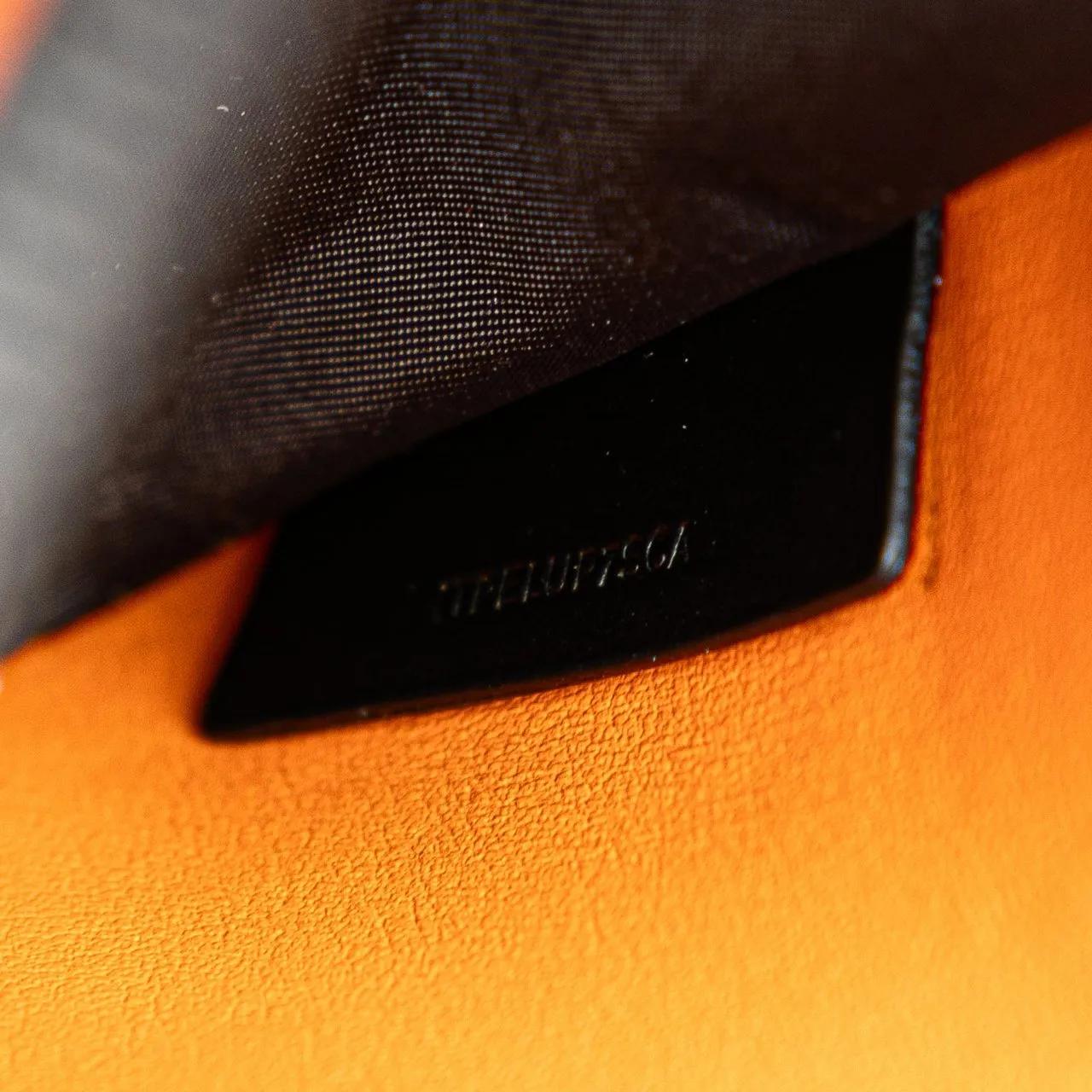 Burberry Heuptassen Embossed Leather and Nylon Belt Bag in oranje