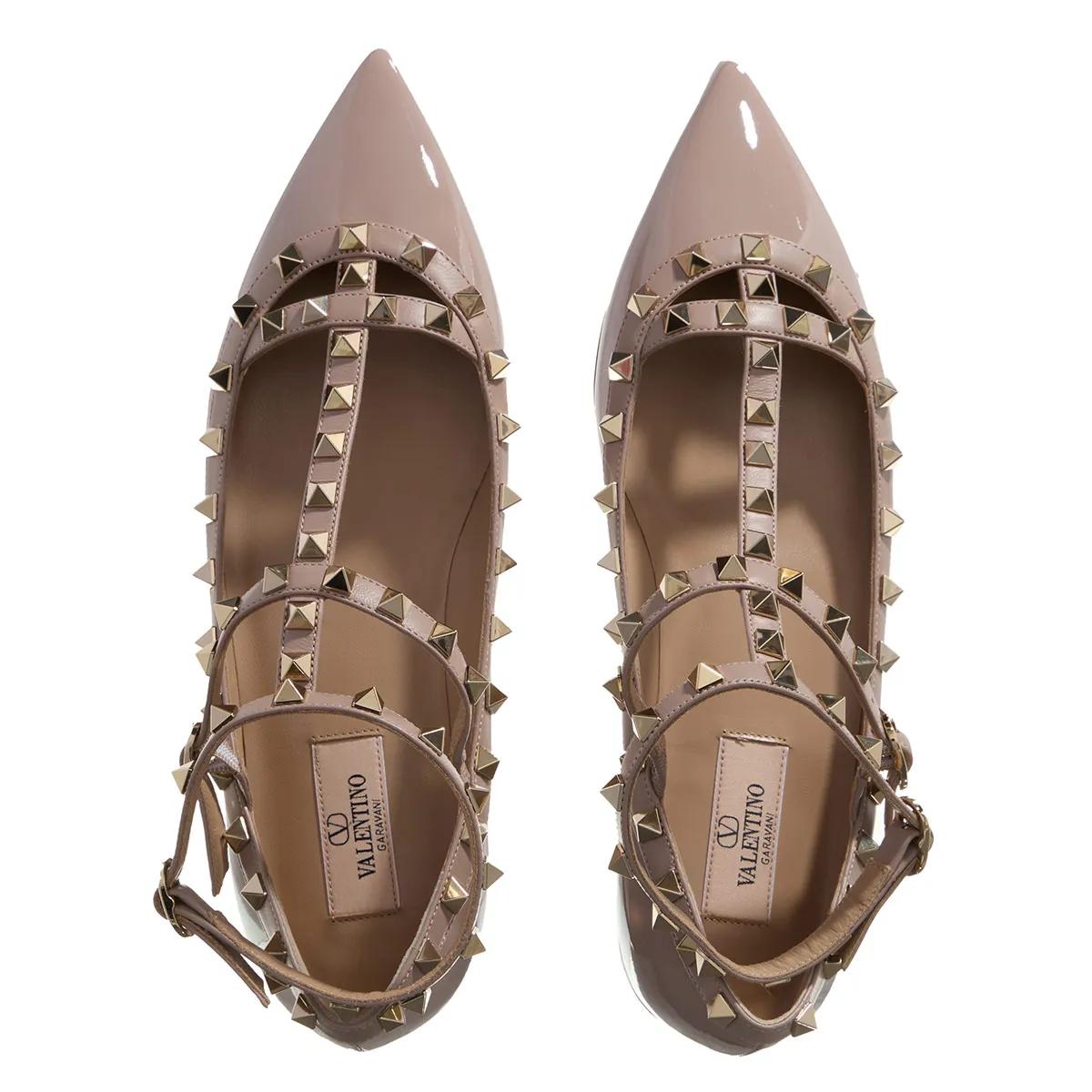 Valentino Garavani Loafers Ballerina Rockstud in poeder roze