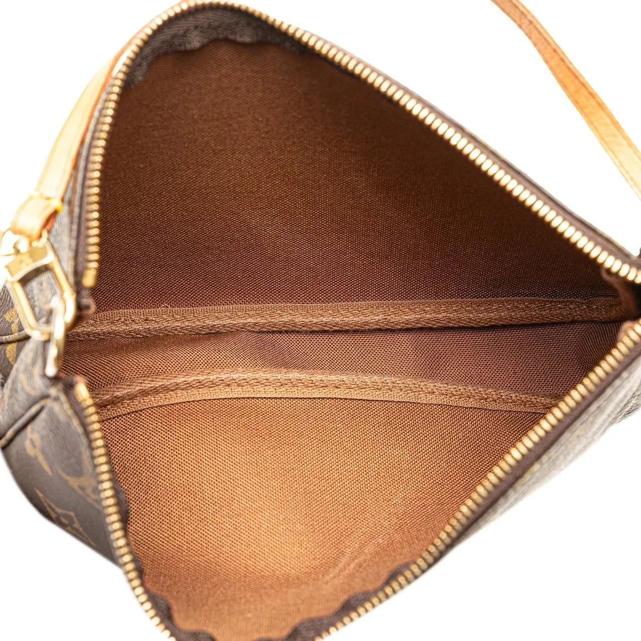 Michael Kors Shoppers & Totes Black Moore Shopping Bag in zwart