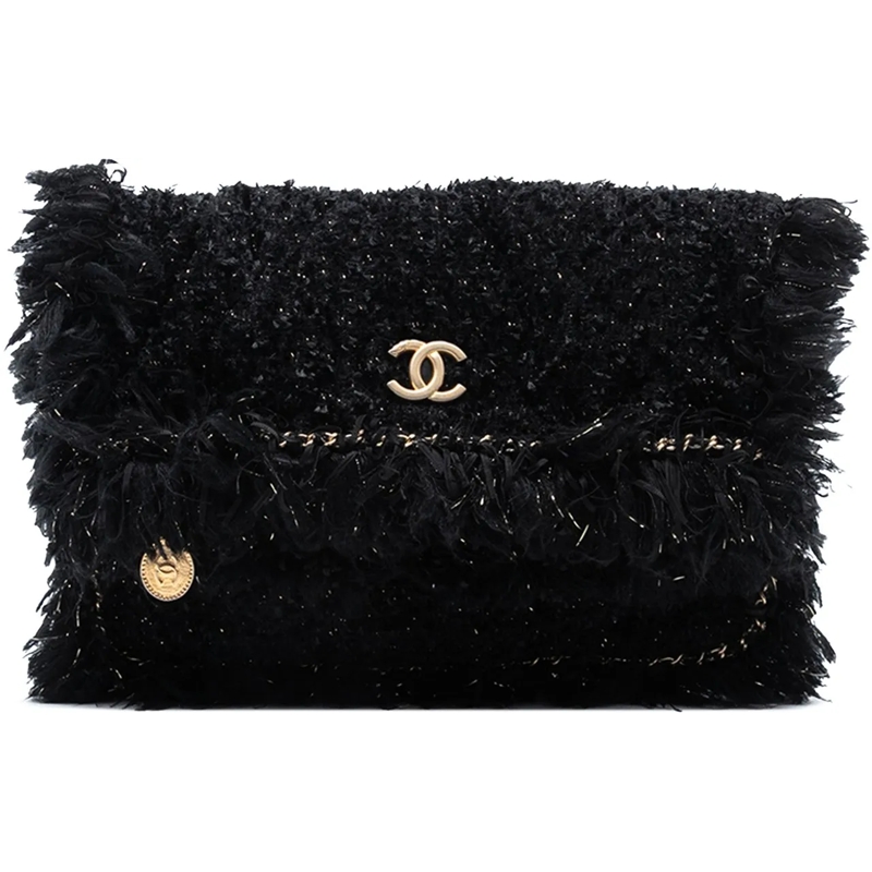 Chanel Clutch Paris Cosmopolite Tweed Fringe Clutch schwarz