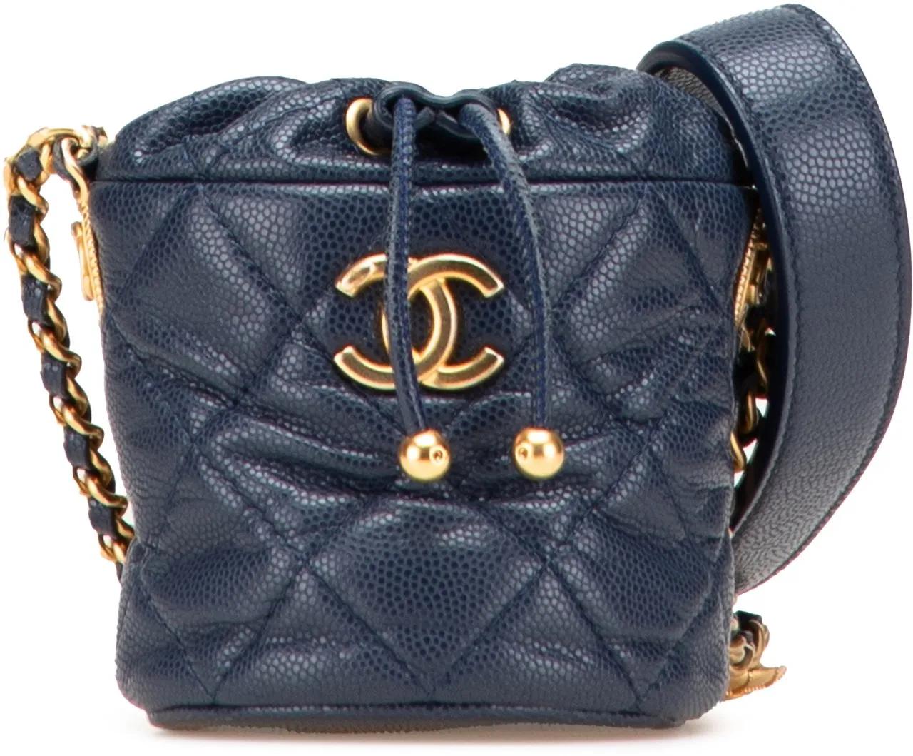 Chanel Hobo Bags - Mini Quilted Caviar Medallion Charms Drawstring Bu - Gr. unisize - in Blau - für Damen