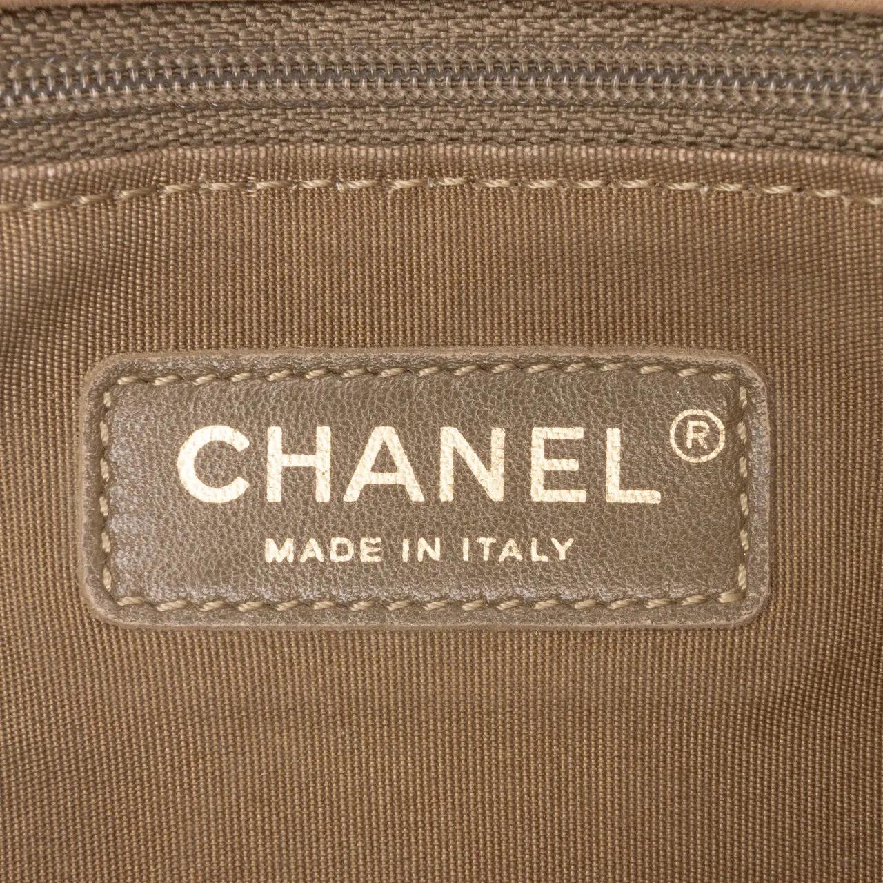 Thumbnail - Chanel Hobo Bags - Calfskin Stitched Motif Flap - Gr. unisize - in Braun - für Damen