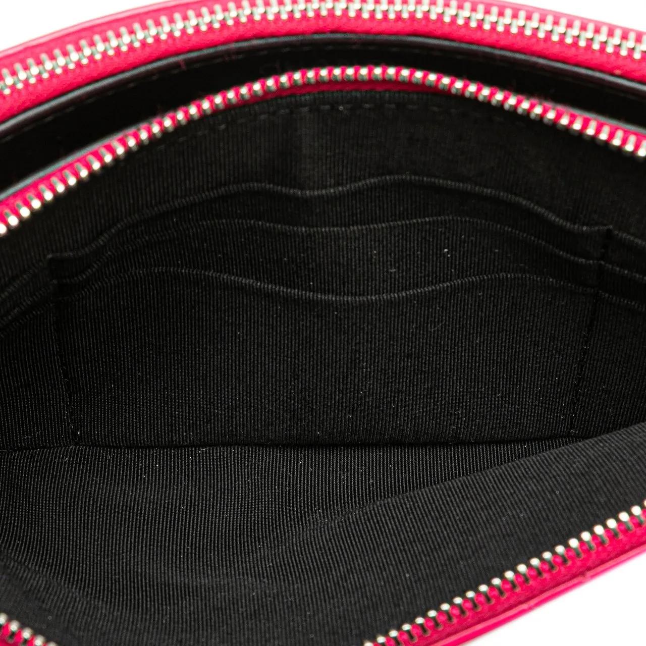 Thumbnail - Chanel Hobo Bags - Bicolor Patent Double Zip Wallet on Chain - Gr. unisize - in Gold - für Damen