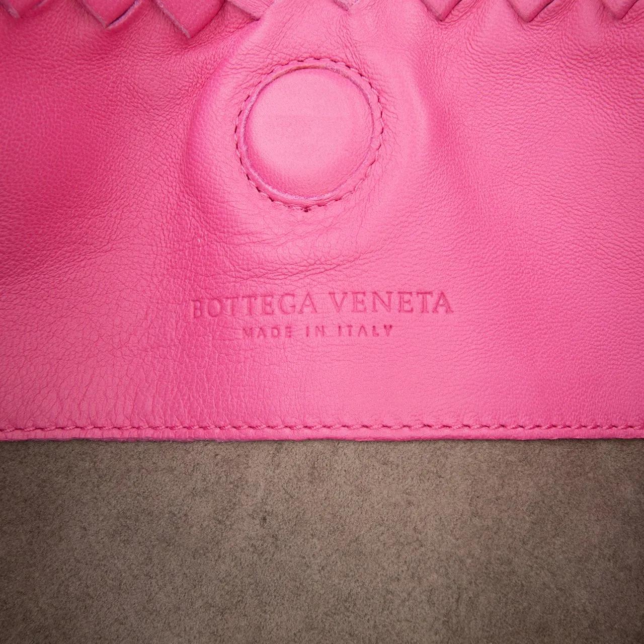 Thumbnail - Bottega Veneta Hobo Bags - Nappa Intrecciato Duo Shoulder Bag - Gr. unisize - in Gold - für Damen