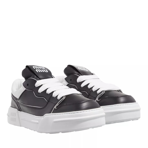 Miu Miu Sneakers Black/White låg sneaker