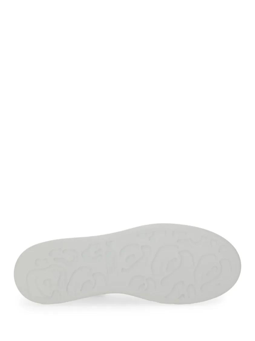 Thumbnail - Alexander McQueen Low-Top Sneaker - Oversized Calfskin Sneakers With Suede Heel Tab - Gr. 36 (EU) - in Weiß - für Damen