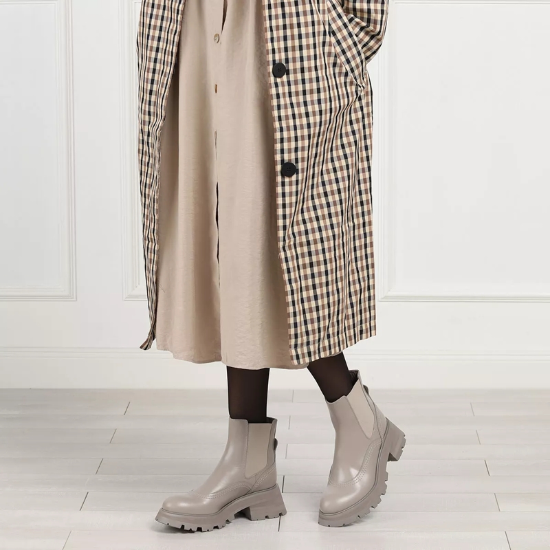 Alexander McQueen Stiefeletten Wander Boots Leather Stone(Image 2)