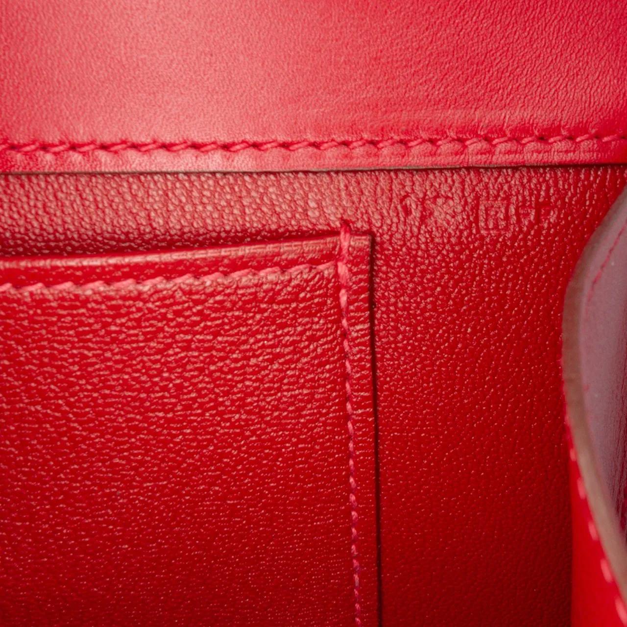 Thumbnail - Hermès Clutches - Tadelakt Medor 23 - Gr. unisize - in Rot - für Damen