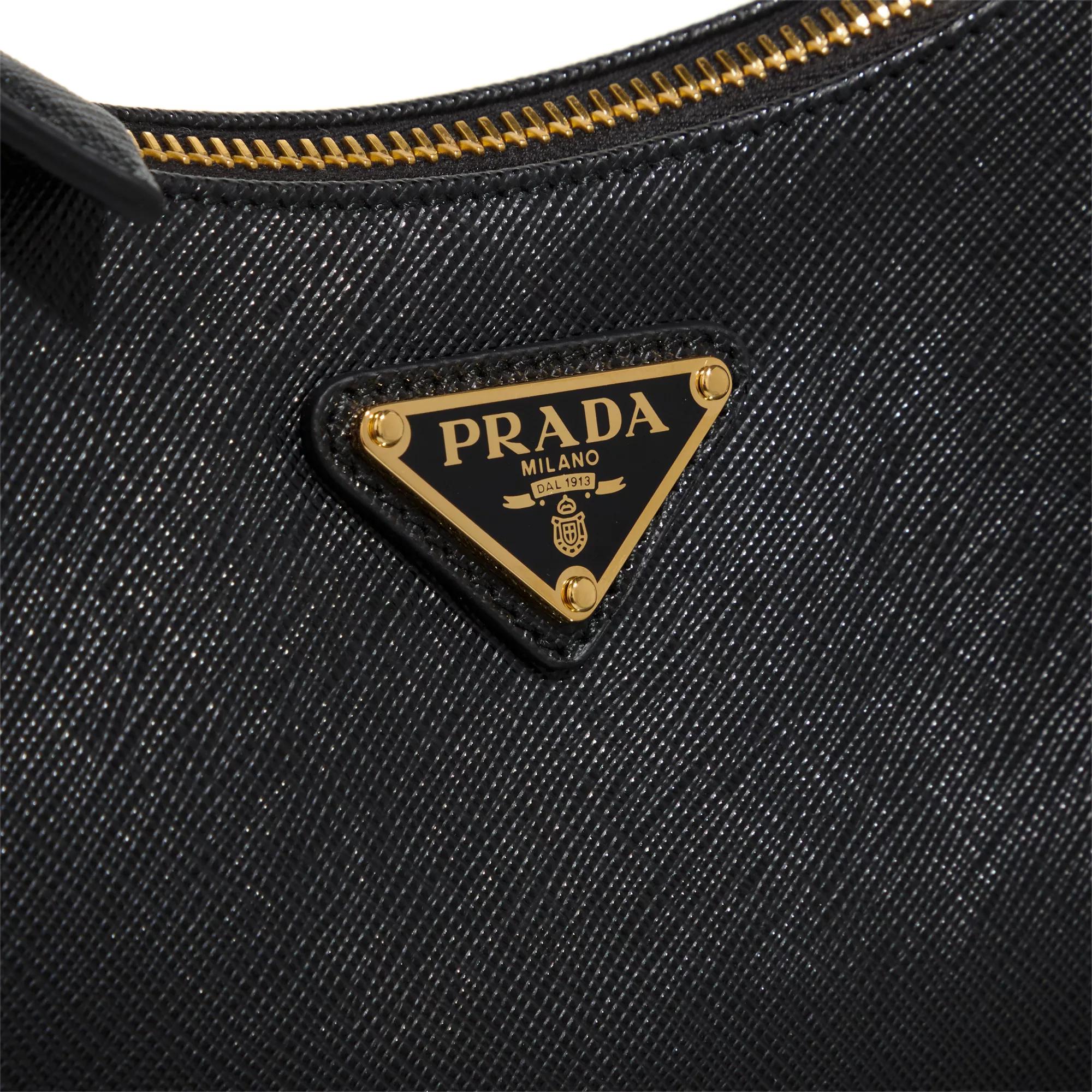 Prada Pochettes Re-Edition Shoulder Bag Saffiano in zwart