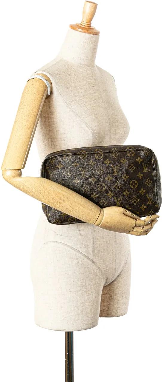 Thumbnail - Louis Vuitton Clutches - 1980-1989 Monogram Trousse Toilette 28 - Gr. unisize - in Braun - für Damen