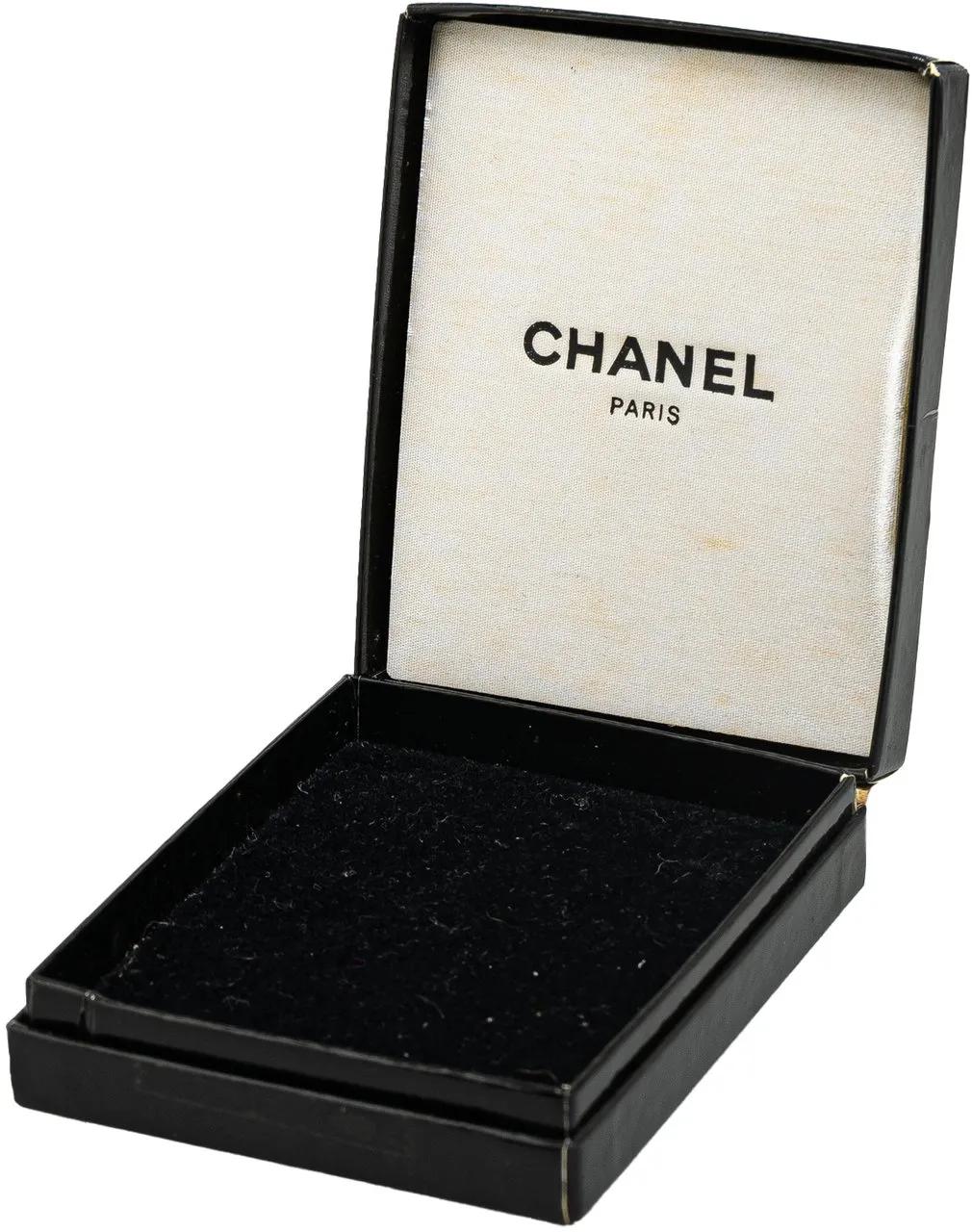 Thumbnail - Chanel Ring - Gold Plated Enamel CC Brooch - Gr. ONE SIZE - in Weiß - für Damen