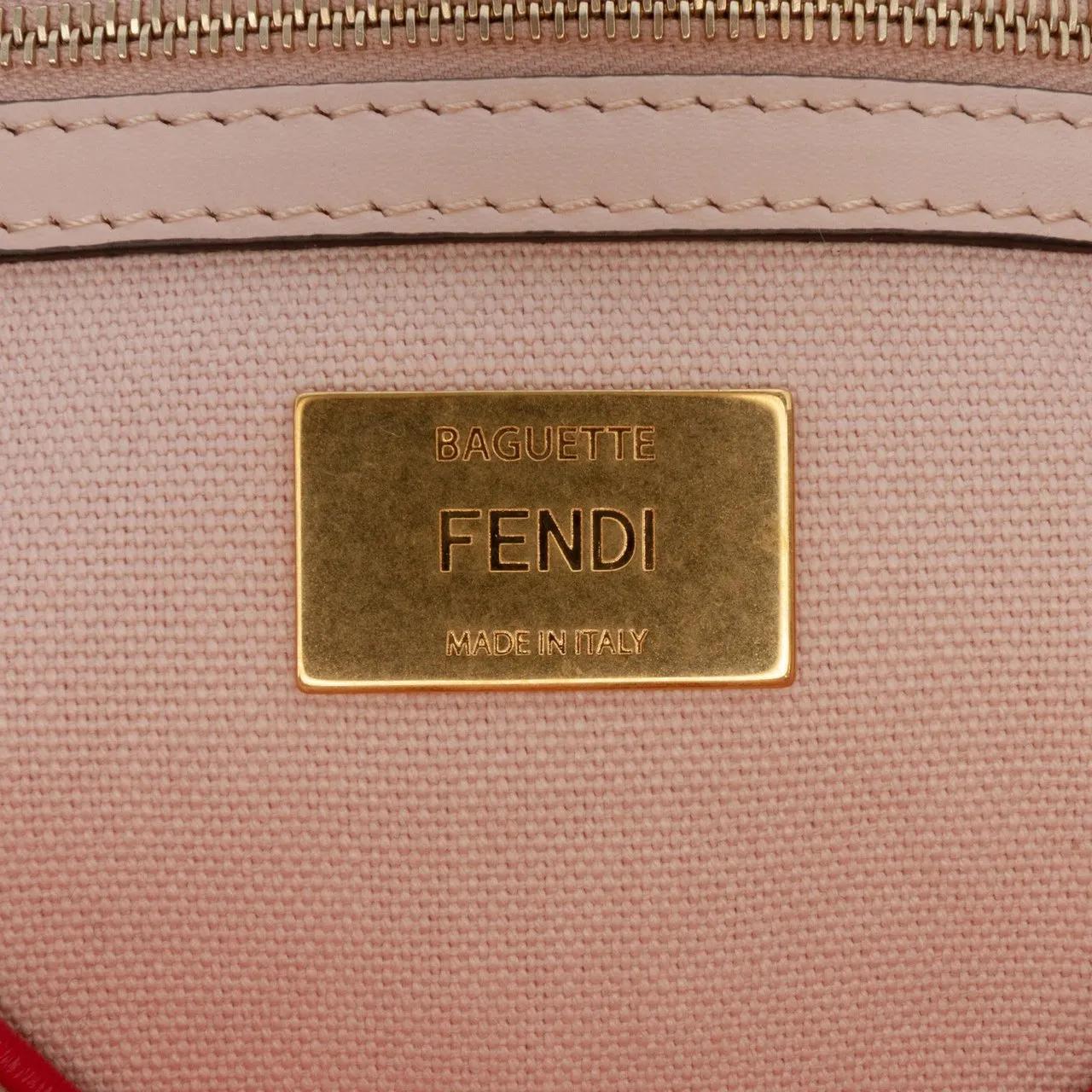 Thumbnail - Fendi Hobo Bags - Zucca Embroidered Canvas Baguette Satchel - Gr. unisize - in Gold - für Damen