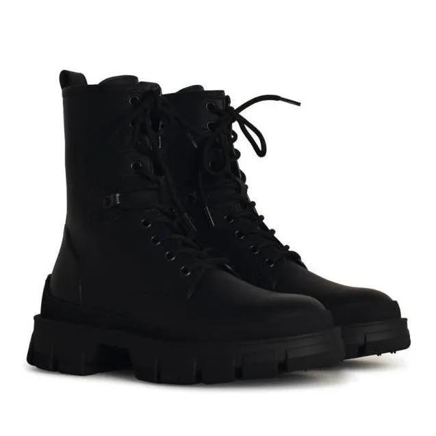 Moncler Stiefel - Hevea%27 Black Matte Leather Ankle Boots - Gr. 37 (EU) - in Schwarz - für Damen