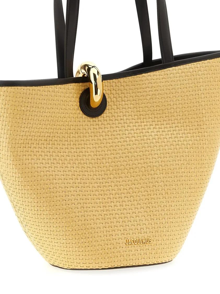 Jacquemus Shoppers & Totes 'Le Bambola' Shoulder Bag in beige
